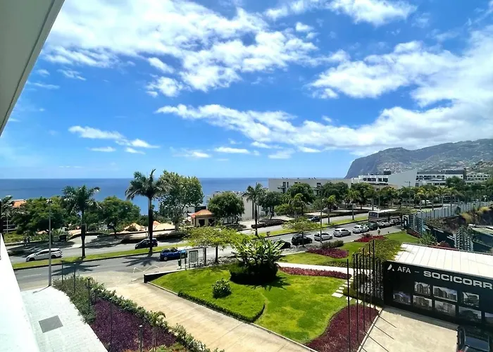 Lux Ocean View Apartment Varino 05