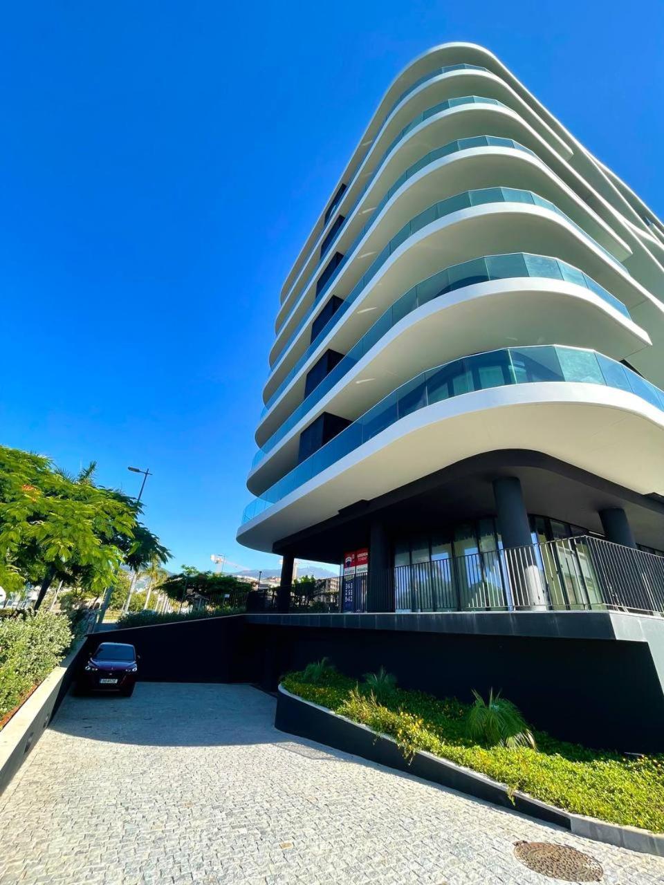 Lux Ocean View Varino 05